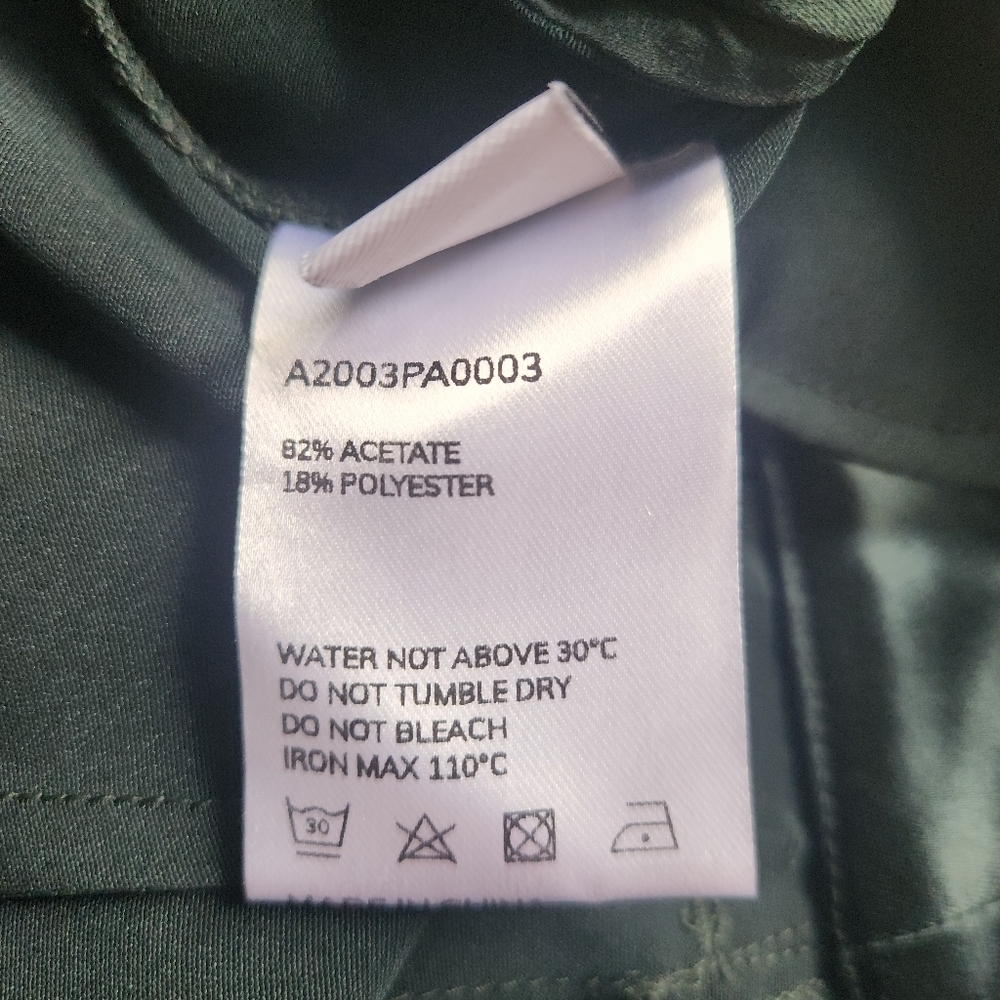 NWT Lattelier Silky Front Slit Trousers in Dark Green S? MEDIUM - Picture 8 of 12